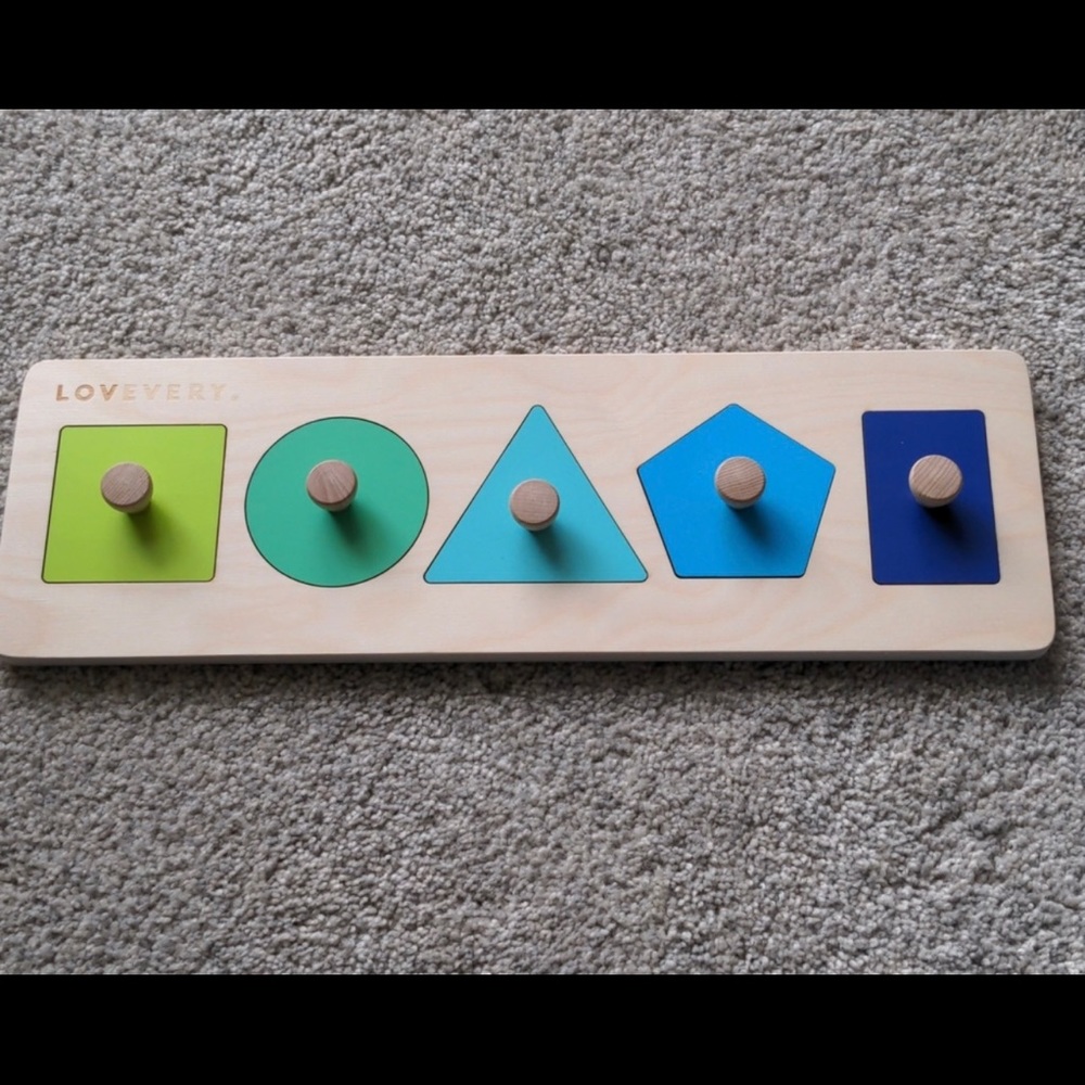 Lovevery shape puzzle